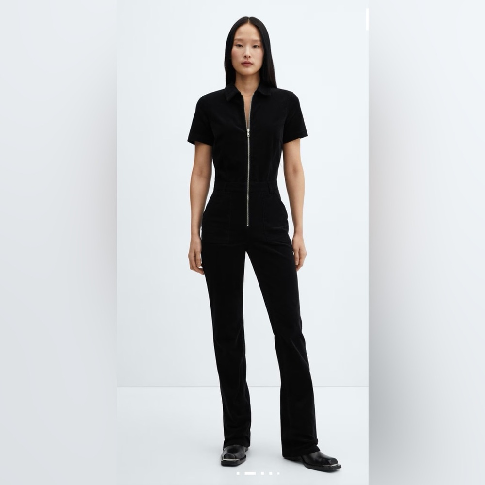 Mango short sleeve corduroy Zip front straight leg Jumpsuit in black size small